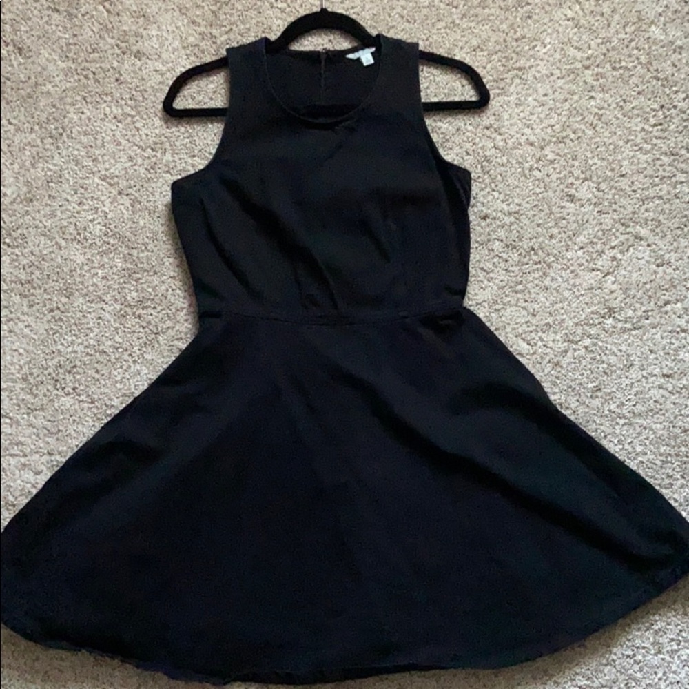 Gap Sleeveless Fit and Flare Dress